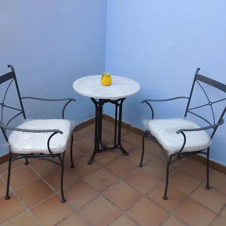 Casa La Mercedes بيت ضيافة 3*