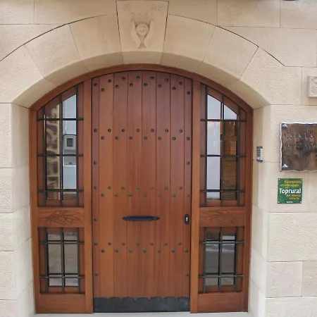 Casa La Mercedes بيت ضيافة Ballobar